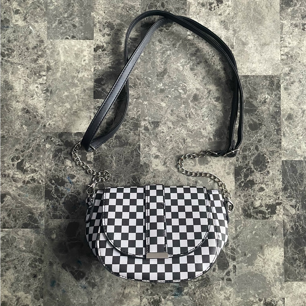 NWOT Ardene Checkerboard Purse